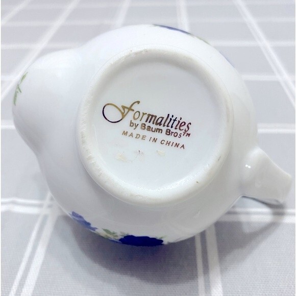 Teapot Blue Rose Floral Pattern Gold 1960’s Trinket Box Formalities by Baum Bros - Picture 7 of 8